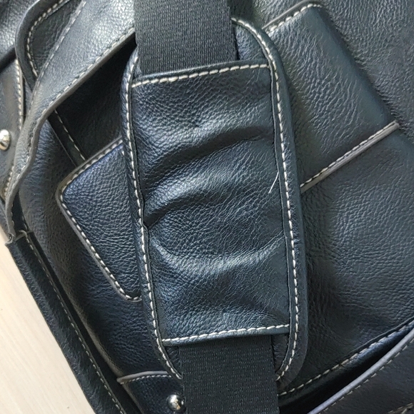 Kenneth Cole Black Leather Tote Bag - Picture 7 of 12